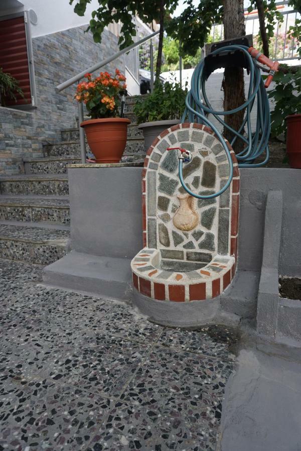 Anastasia' S Guest House Neos Marmaras Dış mekan fotoğraf